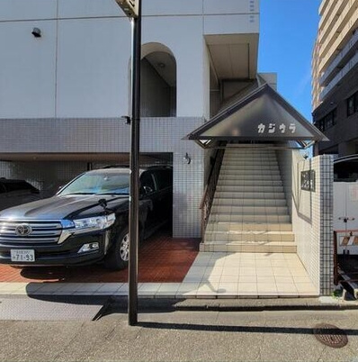 【エントランス】 | 丸の内カジウラマンション | ※イメージ写真です