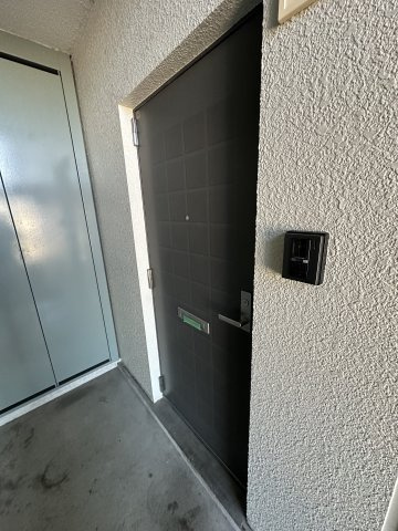 シャンポール青木の玄関