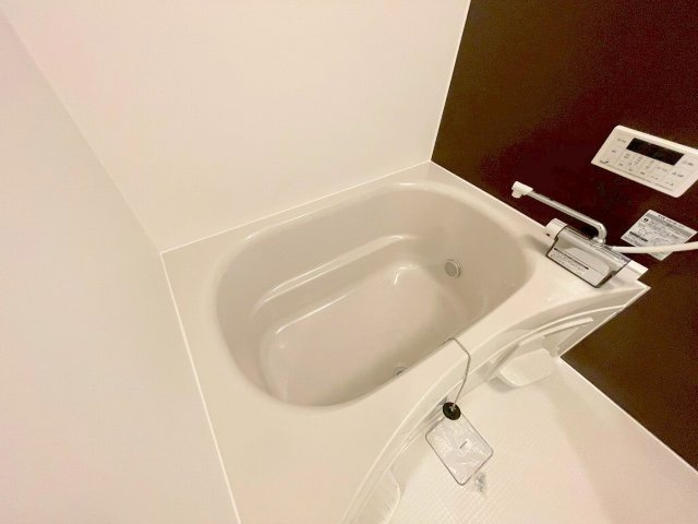 リブレメゾン淡路1の浴室