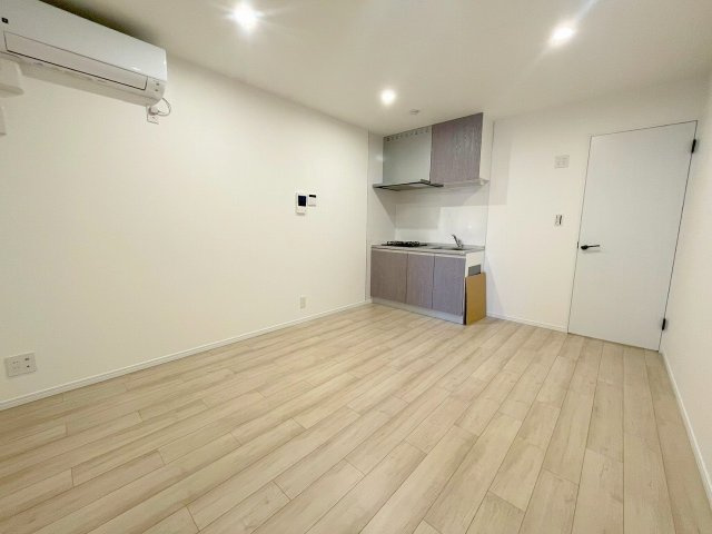 リブレメゾン淡路1の居間・リビング