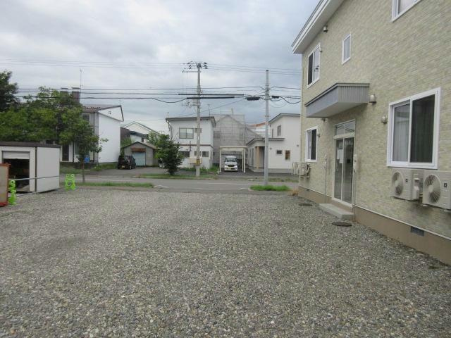 ドルフ⑤の駐車場