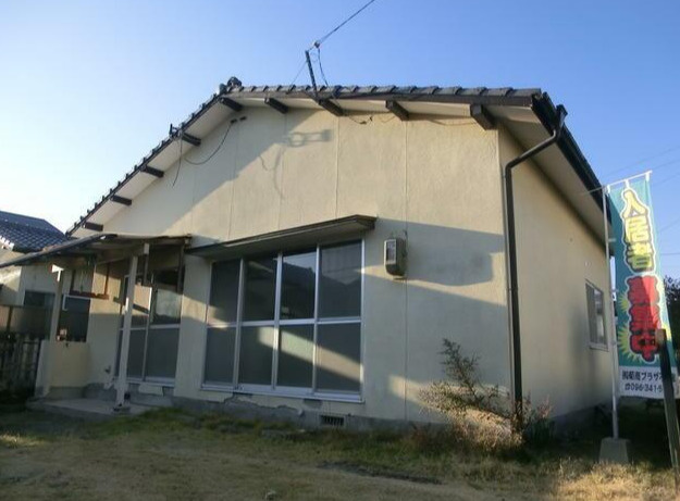 熊本市北区麻生田５丁目の一戸建ての駐車場|駐車場に車を止められます