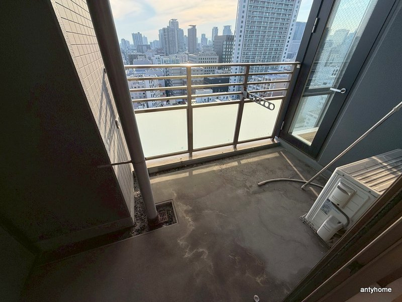 ブランズタワー大阪備後町のバルコニー