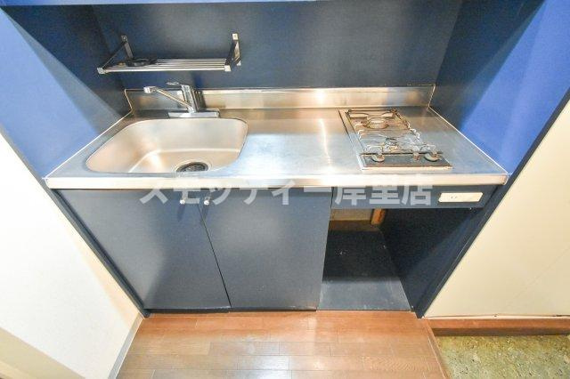 パラドール北加賀屋のキッチン