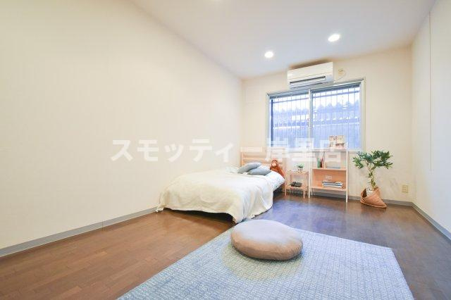 パラドール北加賀屋のロビー