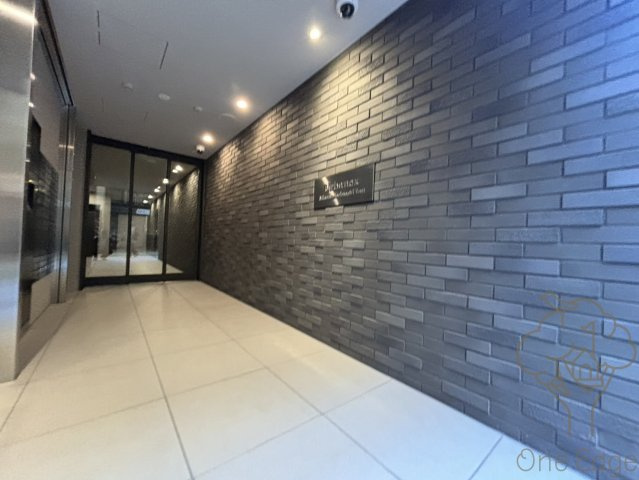 アーバネックス南森町EASTのエントランス