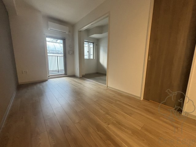 アーバネックス南森町EASTの居間・リビング
