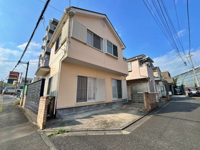 綾瀬市大上一丁目戸建の外観|外はこのようになっています