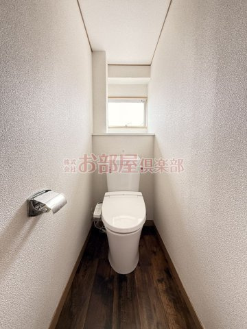 合川ハイツのトイレ|落ち着いたトイレです