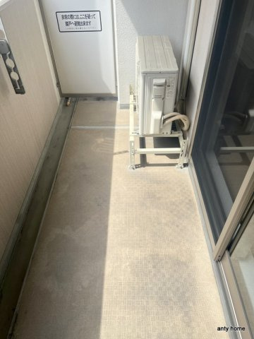 エルセレーノ上本町レジデンス　仲介手数料無料のバルコニー