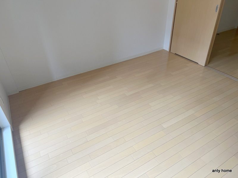 エルセレーノ上本町レジデンス　仲介手数料無料の洋室