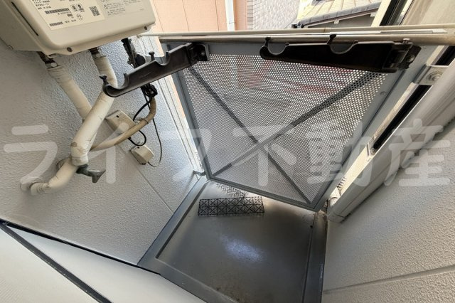 パルティールのバルコニー|暖かな日差しのふりそそぐバルコニー