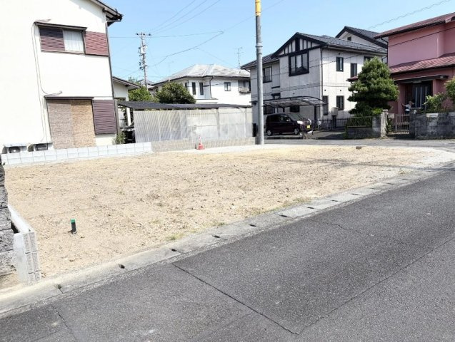【外観】 | 藤枝市泉町 新築建売 | 現在建築中の外観画像です。ご内覧は同じメーカーの完成物件へご案内いたしますので、いつでもご相談ください！