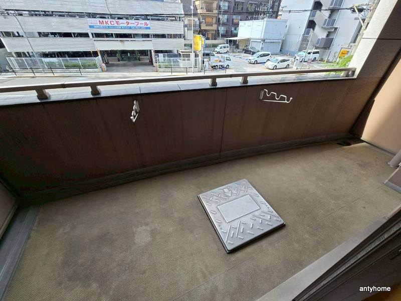 セレッソコート上本町イースト　仲介手数料無料のバルコニー