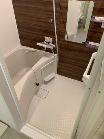 クレヴィスタ新小岩の浴室