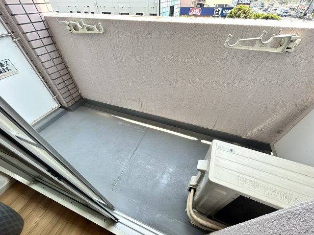 クリスタルハイツ玉出のバルコニー