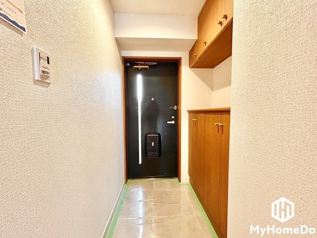 ライオンズマンション春日井の玄関