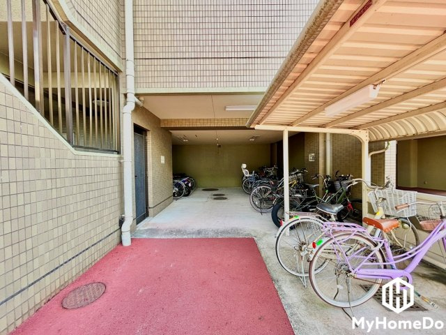 ライオンズマンション春日井の駐輪場