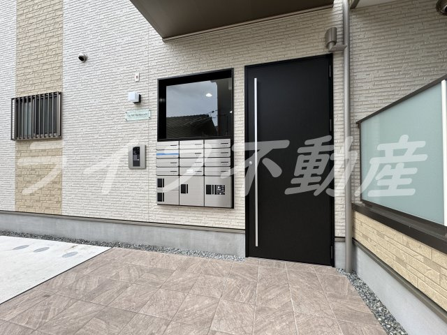 トップヒル森河内のエントランス