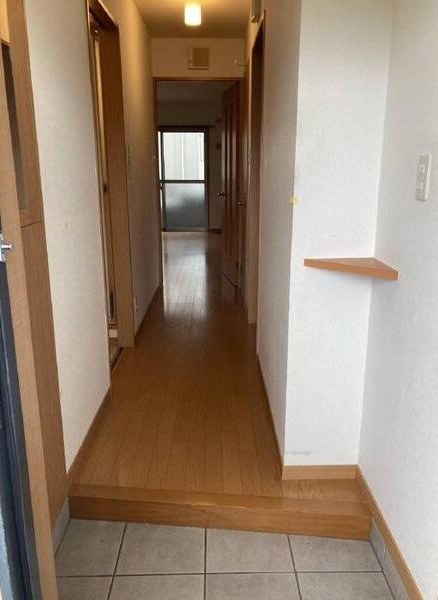 レザンヴェール砂田の玄関