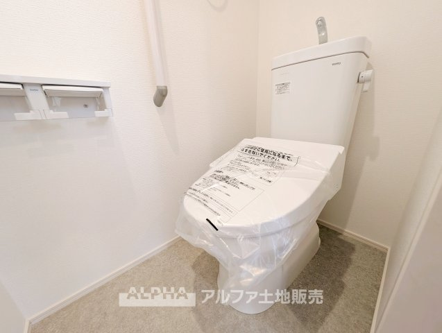 東村山市恩多町5丁目　中古一戸建　2020年築のトイレ|ゆったりとした空間のトイレです