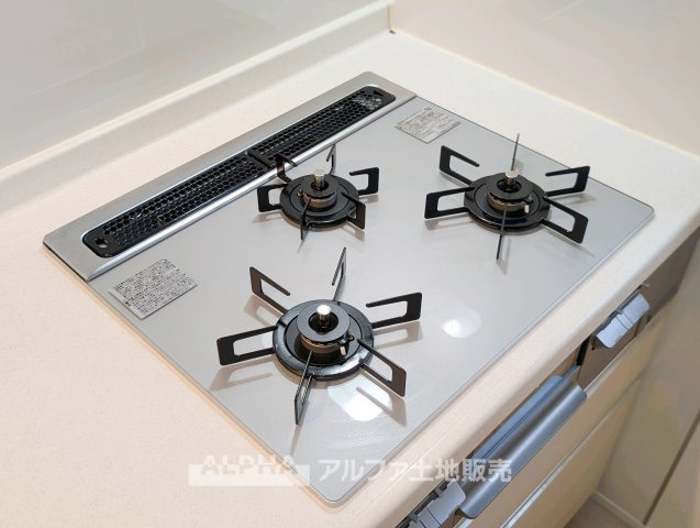 東村山市恩多町5丁目　中古一戸建　2020年築のキッチン|コンパクトなキッチンで掃除もラクラク