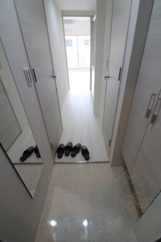 ミラージュパレス新梅田RIOの玄関
