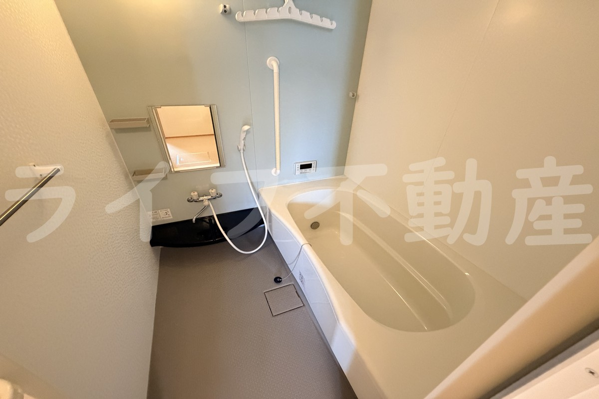 セジュール稲田本町の浴室