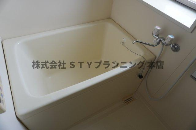 仲介手数料0！！リバーフロントレジデンスの浴室
