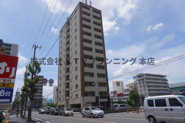 仲介手数料0！！リバーフロントレジデンスの外観