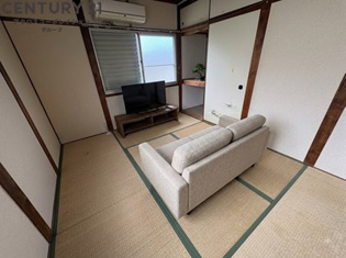 床色が落ち着いた色合いで綺麗です♪