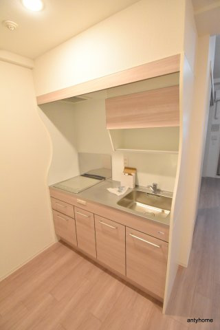 セレニテ西中島アリア弐番館　仲介手数料無料のキッチン