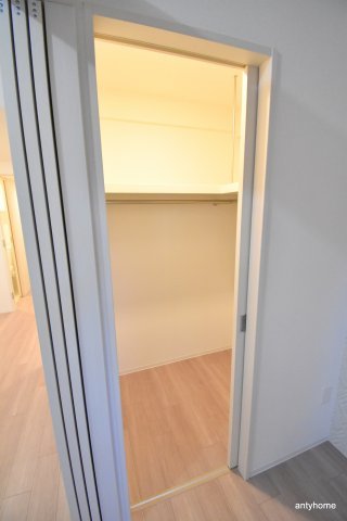 セレニテ西中島アリア弐番館　仲介手数料無料の収納