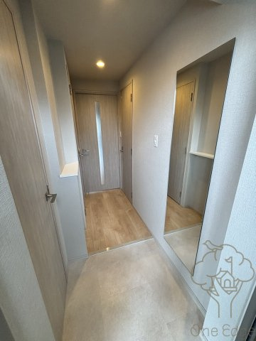 スプランディッド福島WESTの玄関