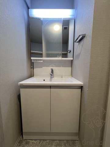 スプランディッド福島WESTの独立洗面台