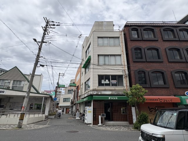 チャンスビルの外観
