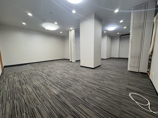 東本町センタービルの内装