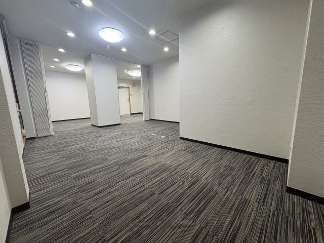 東本町センタービルの内装