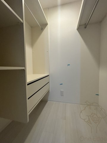 スプランディッド新大阪VIIの収納