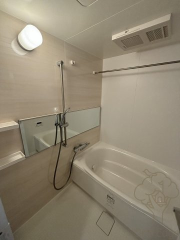 スプランディッド新大阪VIIの浴室