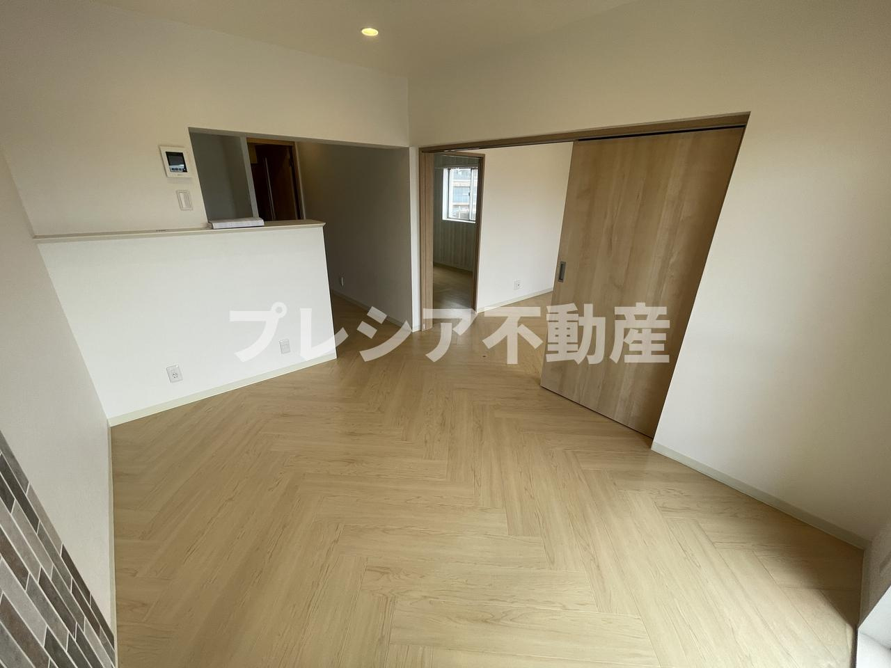甲子園東行マンションの居間・リビング