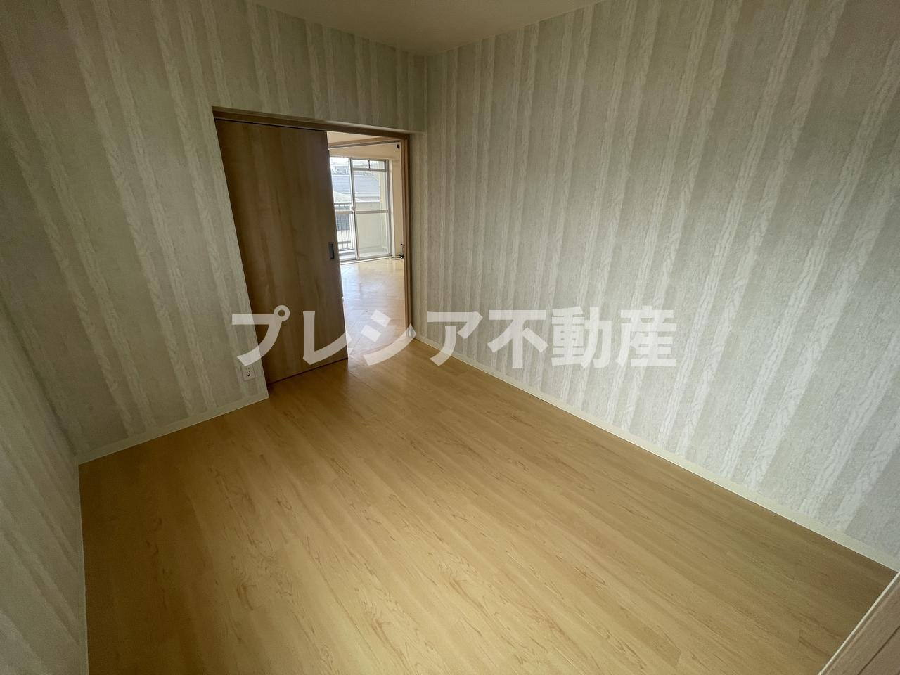甲子園東行マンションの寝室