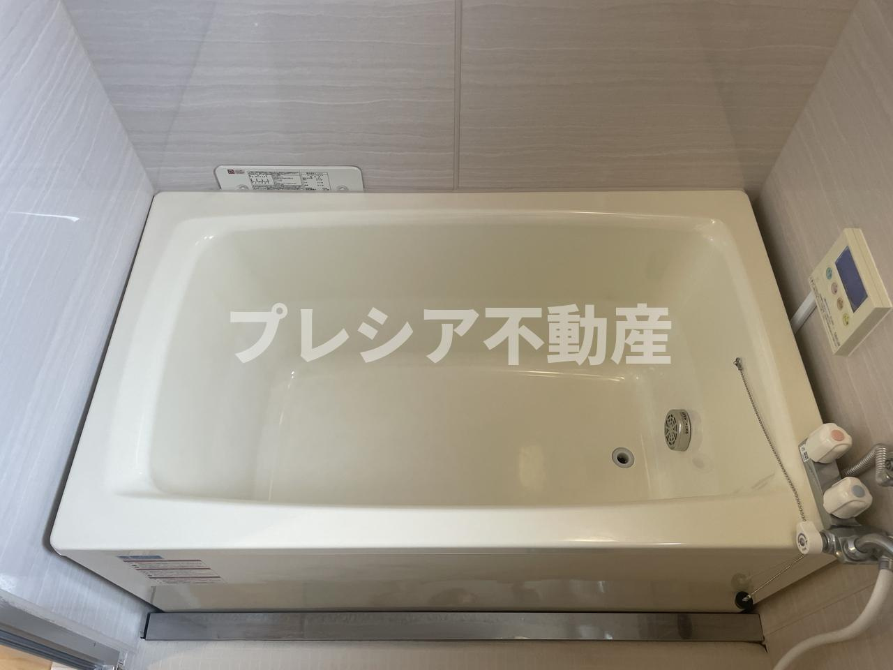 甲子園東行マンションの浴室