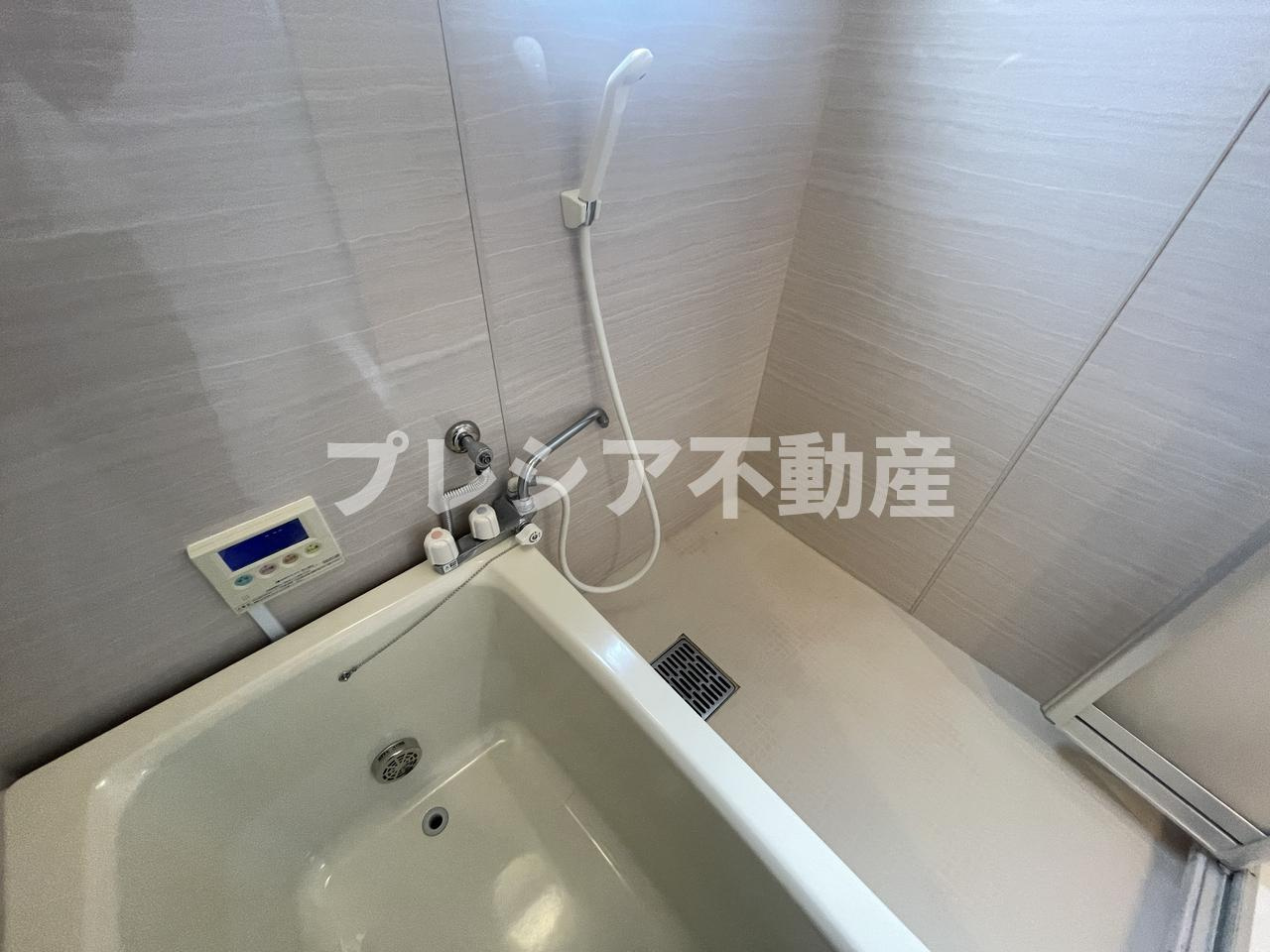 甲子園東行マンションの浴室