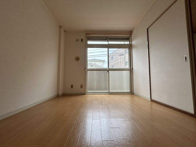 ハイツサンフラワーの寝室
