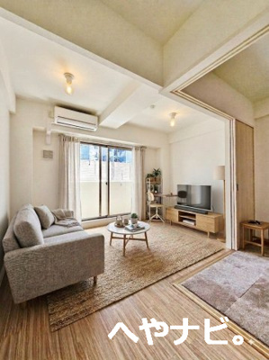 【居間・リビング】 | La mia casa | ※現況優先、家具等はAI加工によるイメージ画像です。