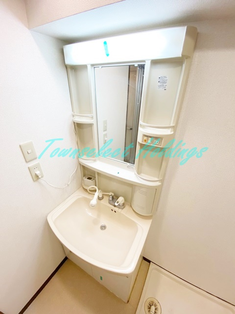藤沢市善行６丁目の賃貸マンションの洗面所