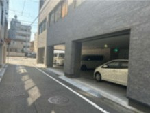千舟町１丁目　売ビルの駐車場