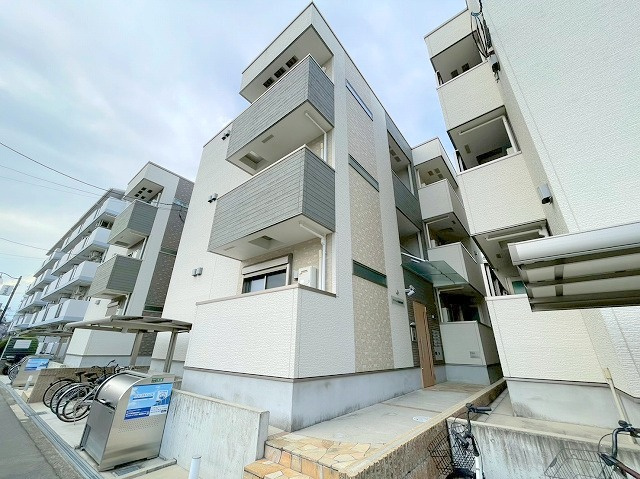 フジパレス西淡路Ⅱ番館