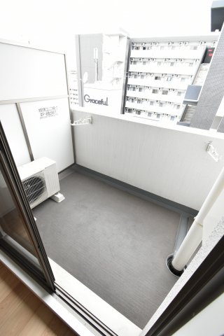 スプランディッド難波Ⅰのバルコニー
